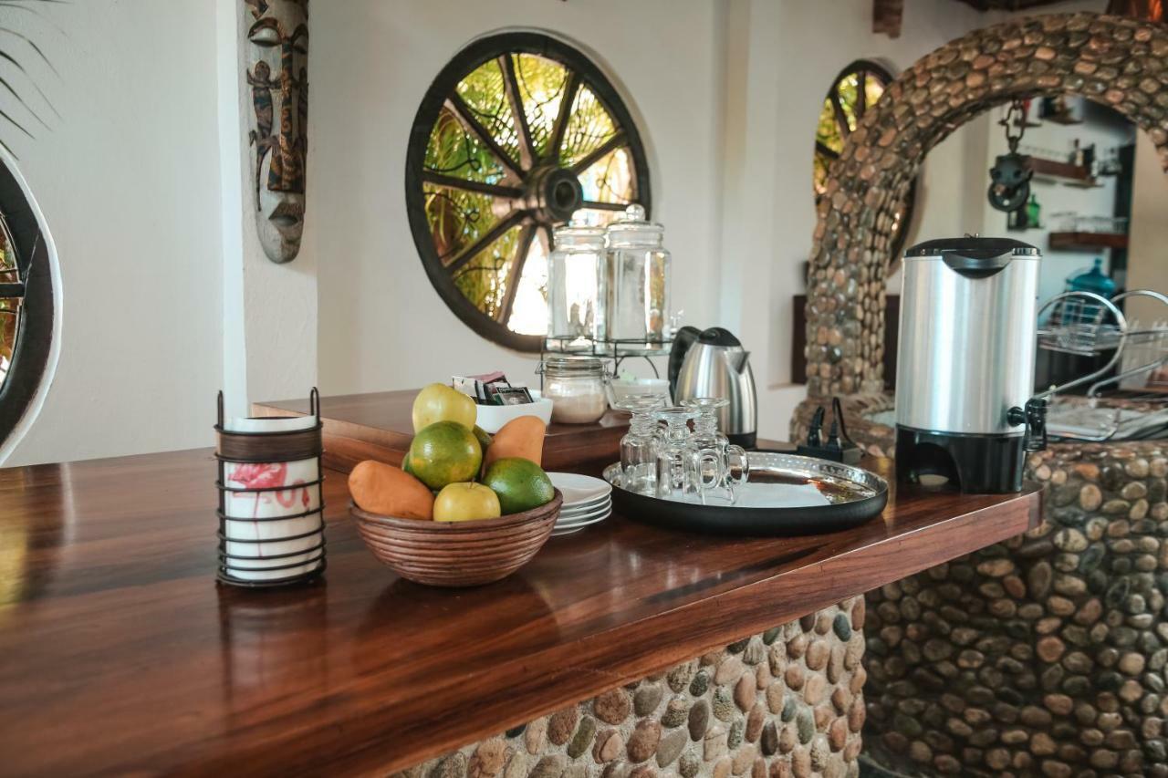 Casa De Olas Boutique Hotel Пуерто Ескондидо Екстериор снимка